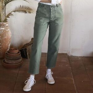 MILLE Resort & Travel Ines Pants in Valley green size 8